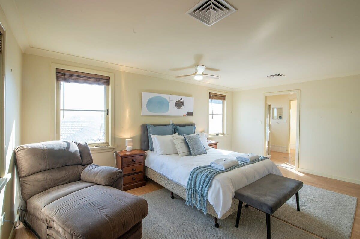 4 bedrooms, iron/ironing board, travel cot, WiFi