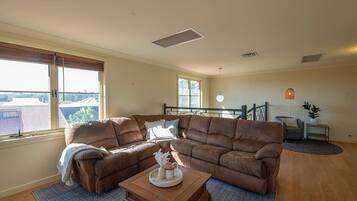 TV, offices