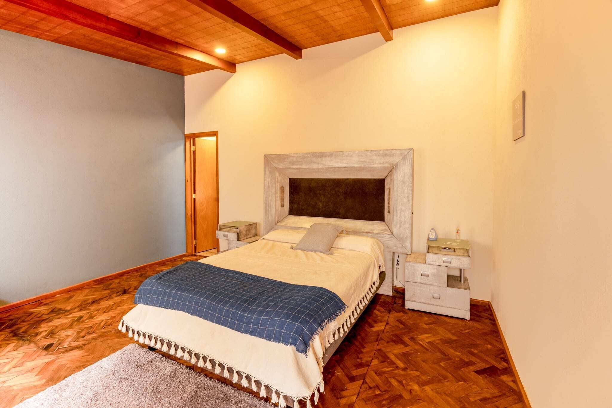 Upscale Ranch Amidst Scenic Views | Pet Welcoming