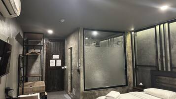 Doppelzimmer zur Einzelnutzung | Kostenloses WLAN, Bettwäsche