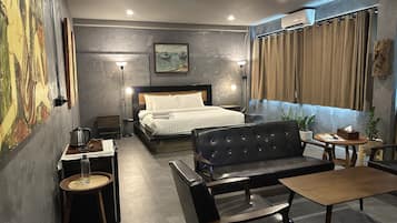 Studio | Free WiFi, bed sheets