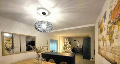 Maison 9 Chambres, 15 Personnes