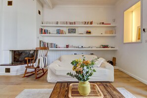 Interior - La Maison d'Endoume - Belle et grande maison avec piscine et salle de sport (Marseille)