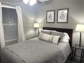 Iron/ironing board