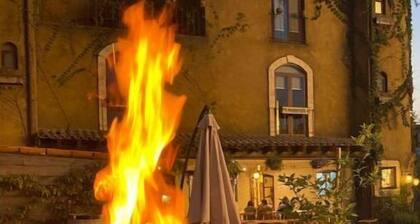 Full Apartment in the hearth of Val'quirico, 2-8 guest.
