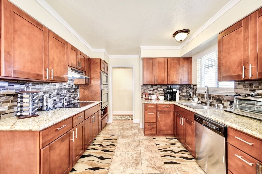 Perfect Private Sacramento Retreat Near Downtown!