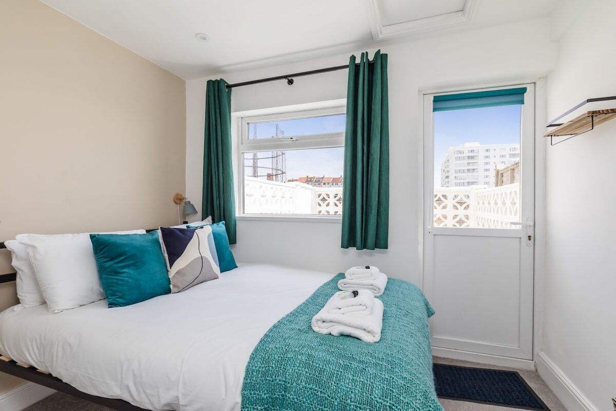 Brunswick- stylish 1 bedroom apartment