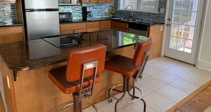 Welcome to "The Parsonage." Located in the historic downtown Wilmington.