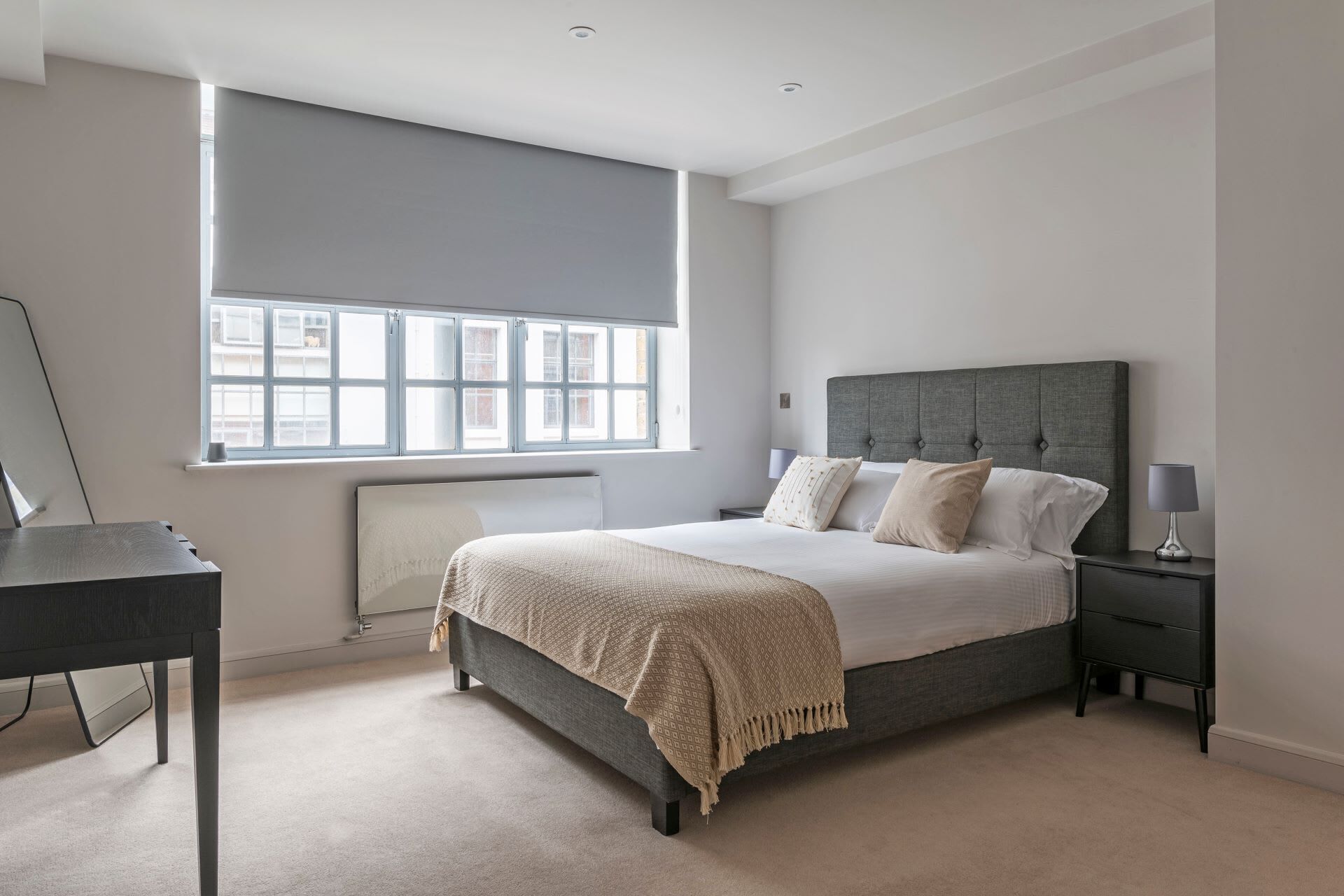 Chic 2BR Apartment in Stunning Farringdon