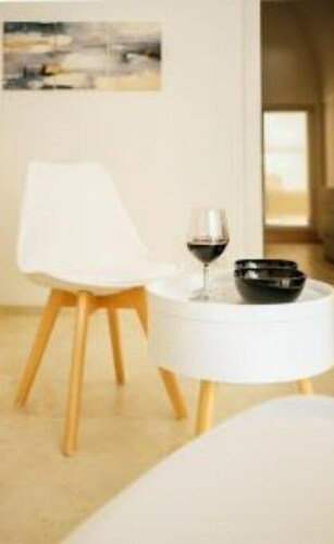 The Little House at No. 30