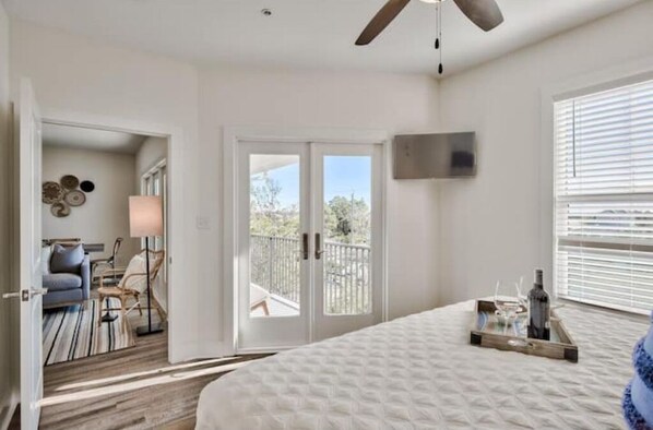 3 bedrooms, iron/ironing board, free WiFi, bed sheets - Santa Rosa Beach Getaway (Santa Rosa Beach)