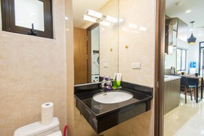 Bathroom - David Housing in Linh Lang near Lotte (Hanoi)