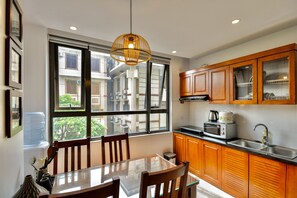 Room - David Housing in Linh Lang near Lotte (Hanoi)