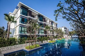 Exterior - The Title  (Rawai)