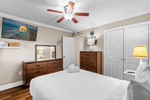 3 chambres, fer et planche à repasser, Wi-Fi, literie fournie