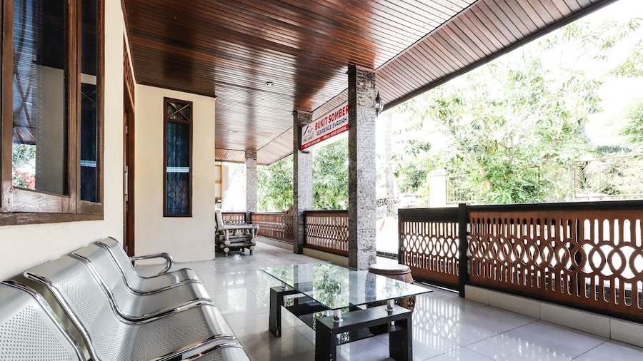 Hotel O Bukit Somber Residence Syariah
