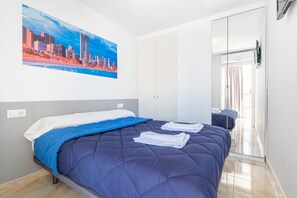 2 camere, ferro/asse da stiro, Wi-Fi gratuito, lenzuola