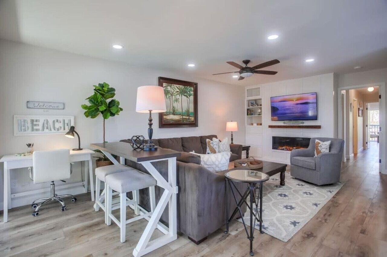 Dream Condo Steps To The Beach - 恩西尼塔斯