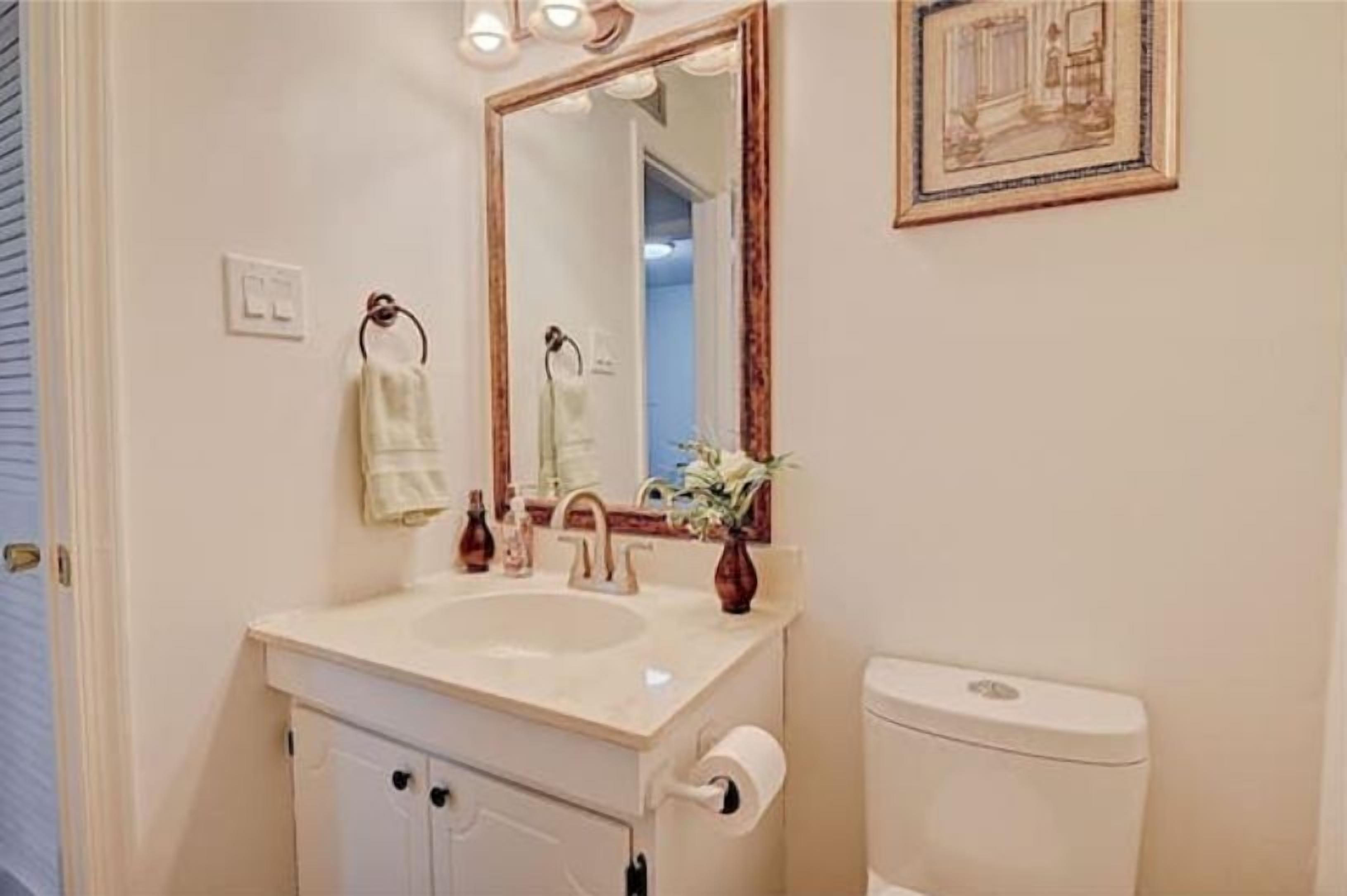 Peaceful 3BR condo overlooking private pond