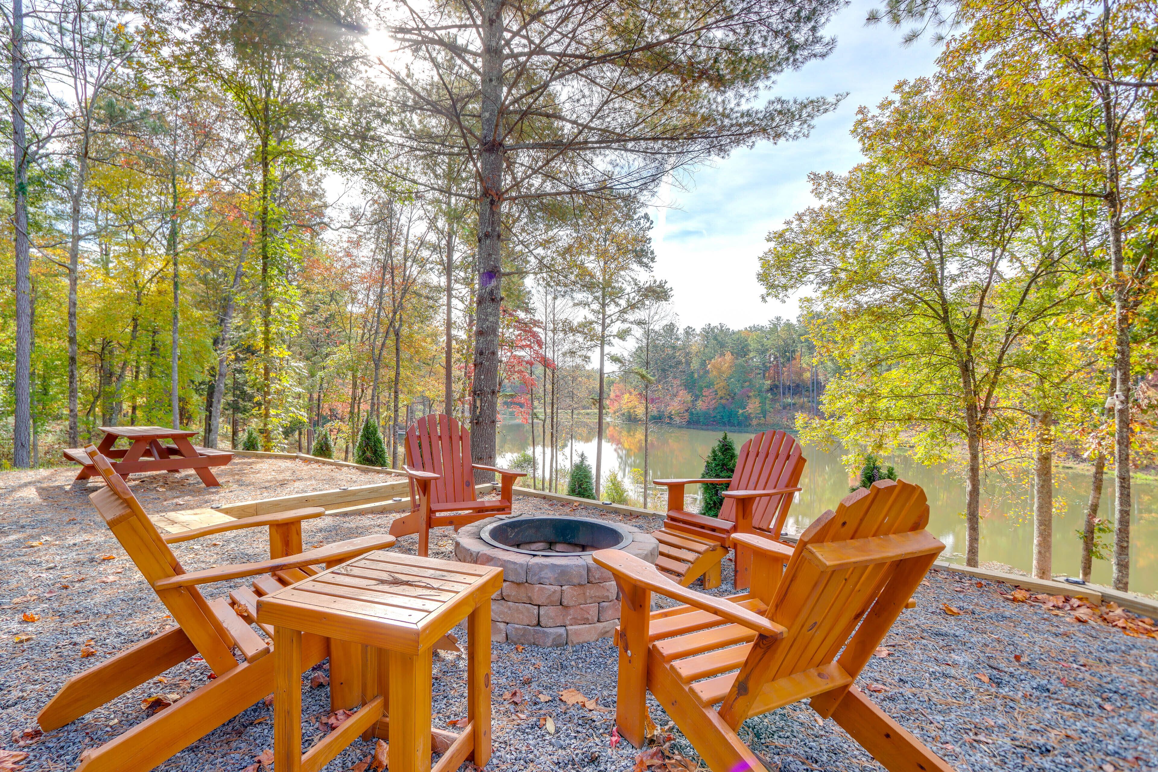 Waterfront Ellijay Retreat - Fire Pit & Lake Views