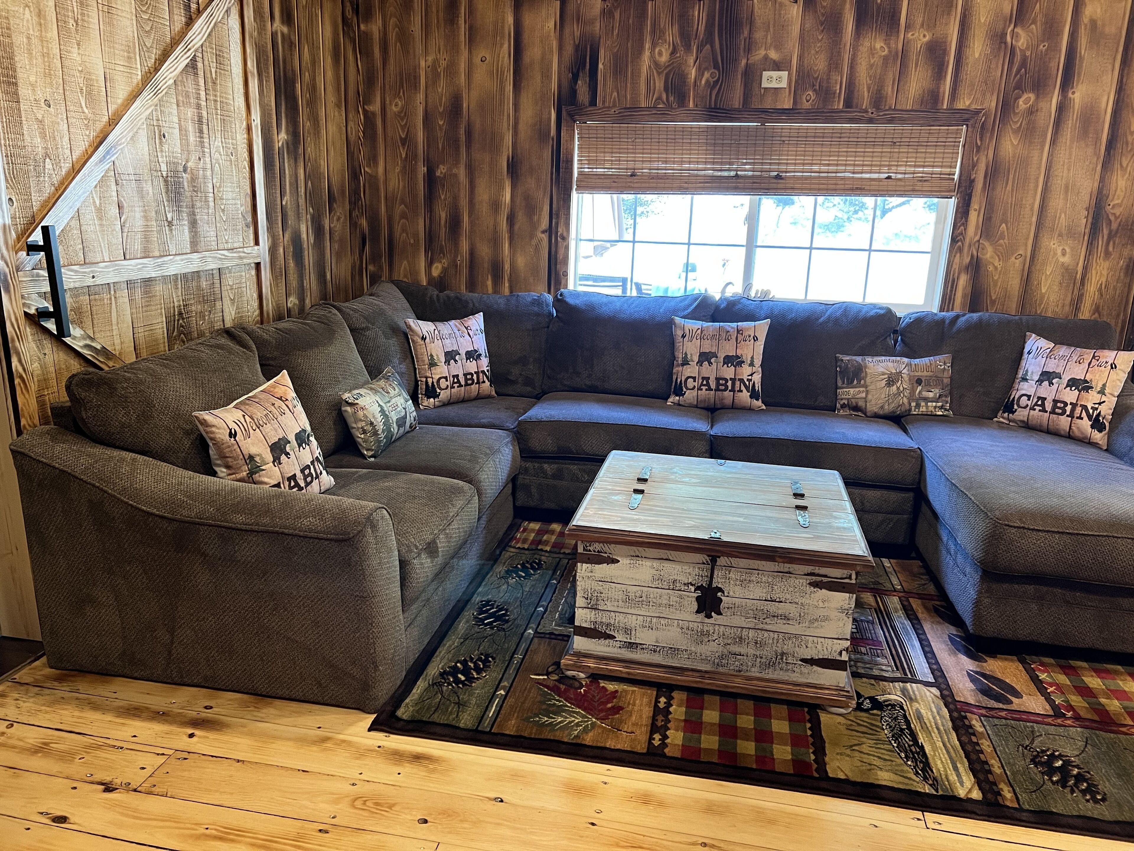 Newly Renovated Rustic Adirondack Bunkhouse