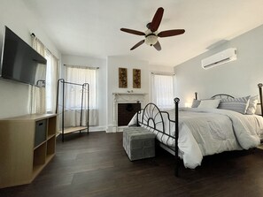 5 bedrooms, free WiFi, bed sheets