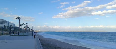 Beach/ocean view