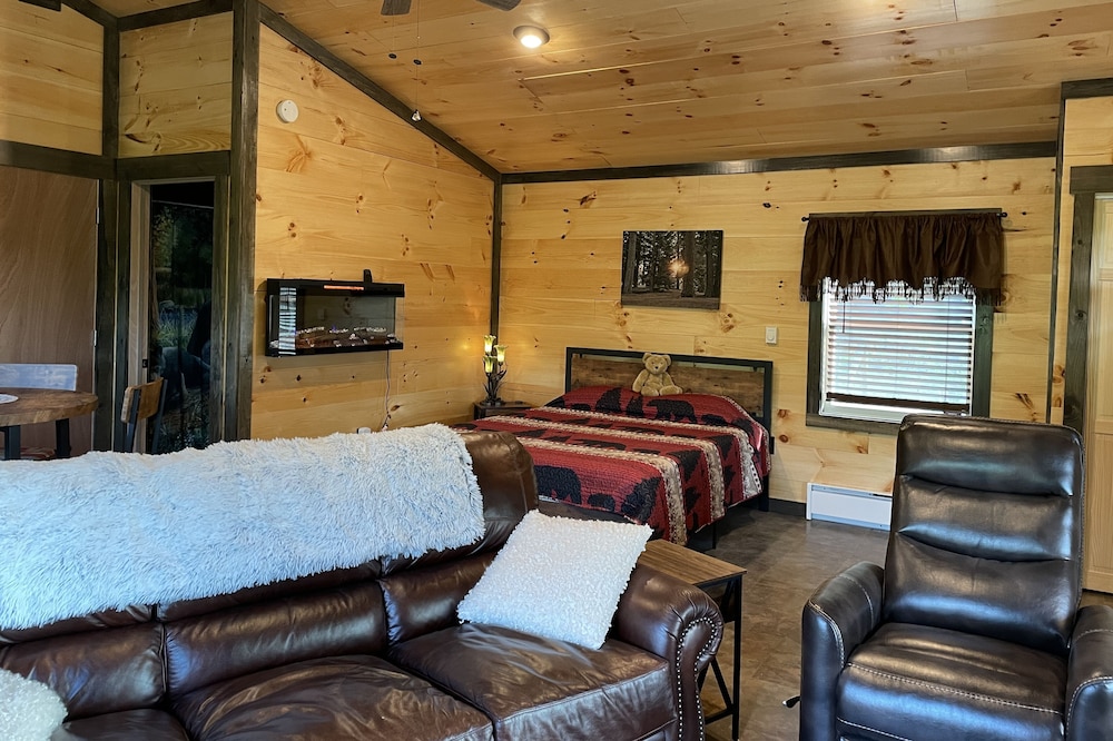 LILY PAD: Cozy Cabin with Unique Charm overlooking small pond on our property.
