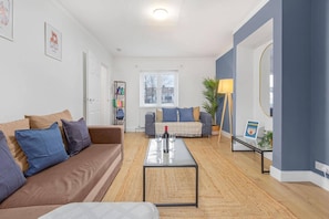Khu phòng khách