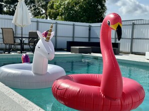 Piscine extérieure, piscine chauffée