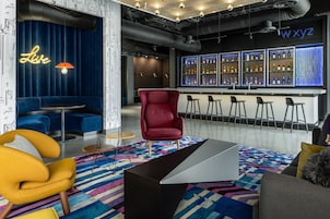 酒吧（店内）