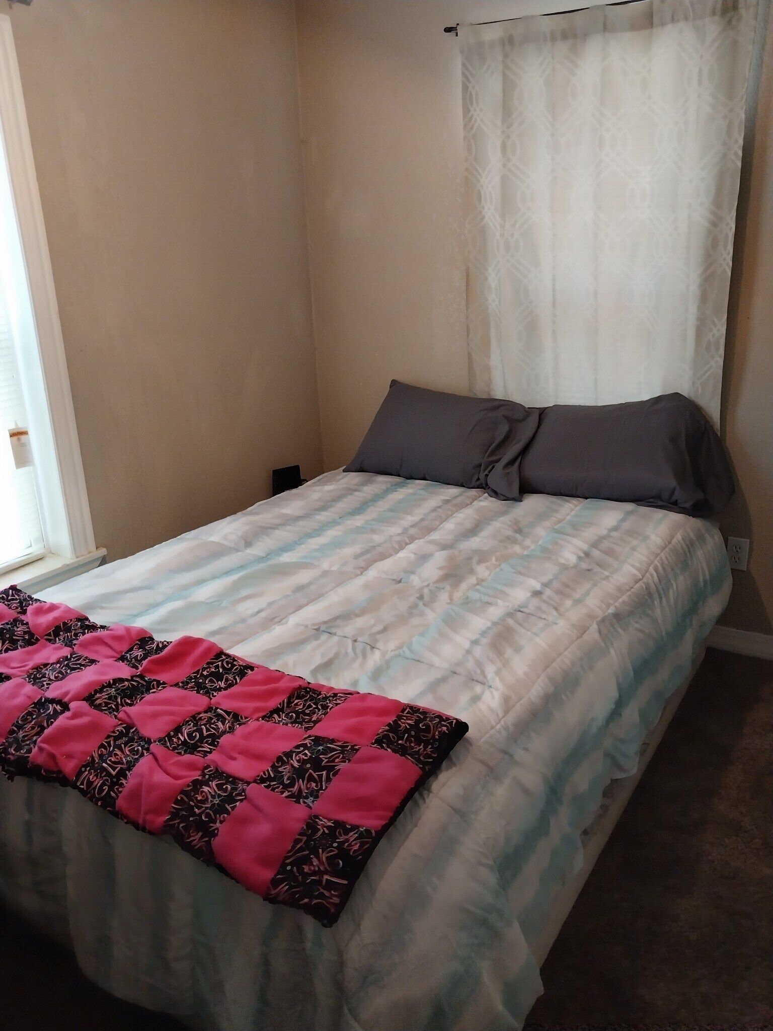 45 minutes from Broken bow lake and 15 minutes from pine creek lake