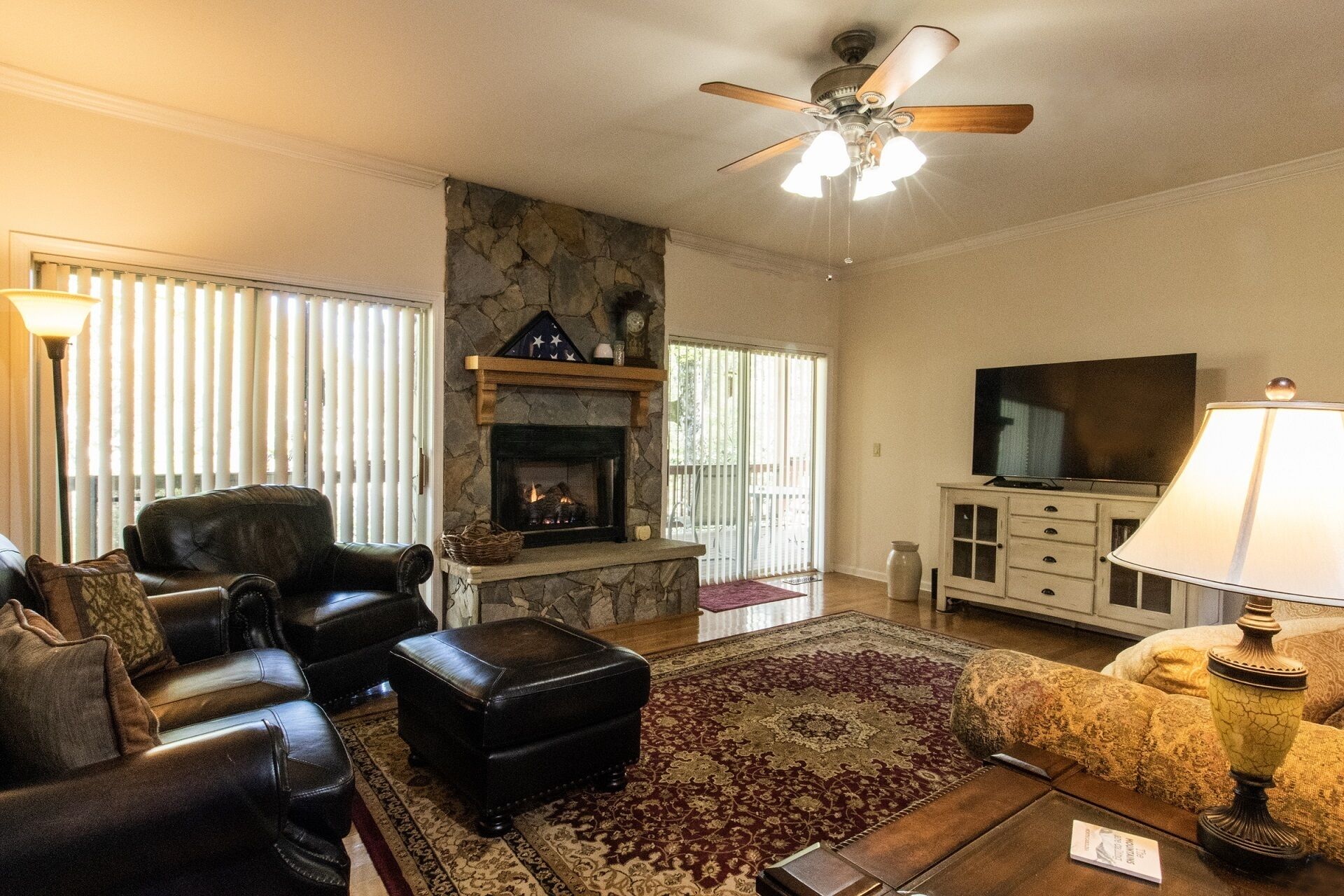 Condo w/ Creek, Golf & Mtn Views, Only 5 Steps to get in and Washer & Dryer!
