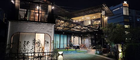 Front of property - evening/night