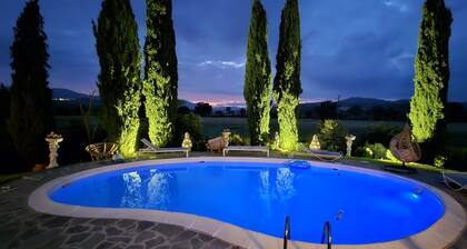 Duchess Farmhouse. Entire private house in Castle