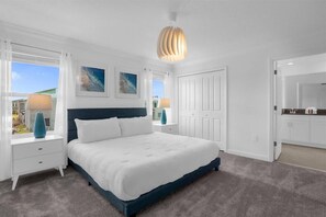 4 habitaciones, tabla de planchar con plancha, wifi y ropa de cama 