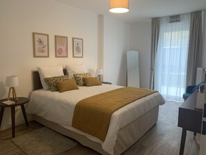 Apartment | Soundproofing, free WiFi, bed sheets - Manoir Le Parc des Aubiers (Poissy)