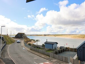 Cottage | Property grounds - Shell Cottage (Peterhead)