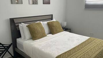 3 bedrooms, free WiFi, bed sheets