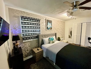 1 bedroom, iron/ironing board, WiFi, bed sheets