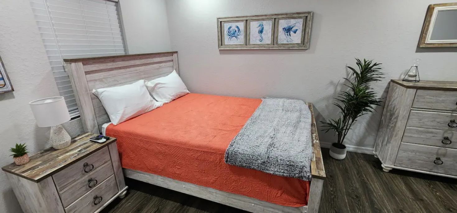 Close to beach, located between St. Pete and Bradenton