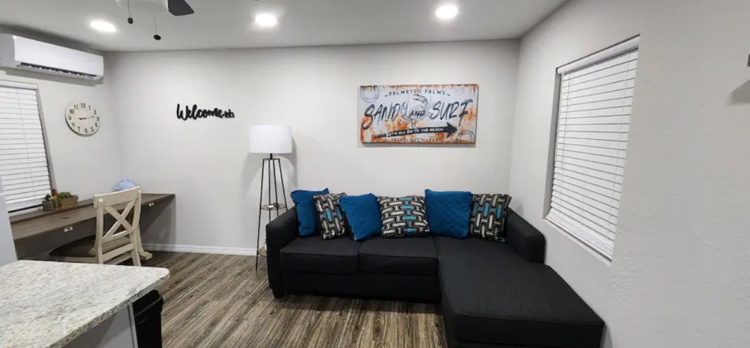 Close to beach, located between St. Pete and Bradenton