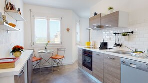 Fridge, microwave, oven, dishwasher