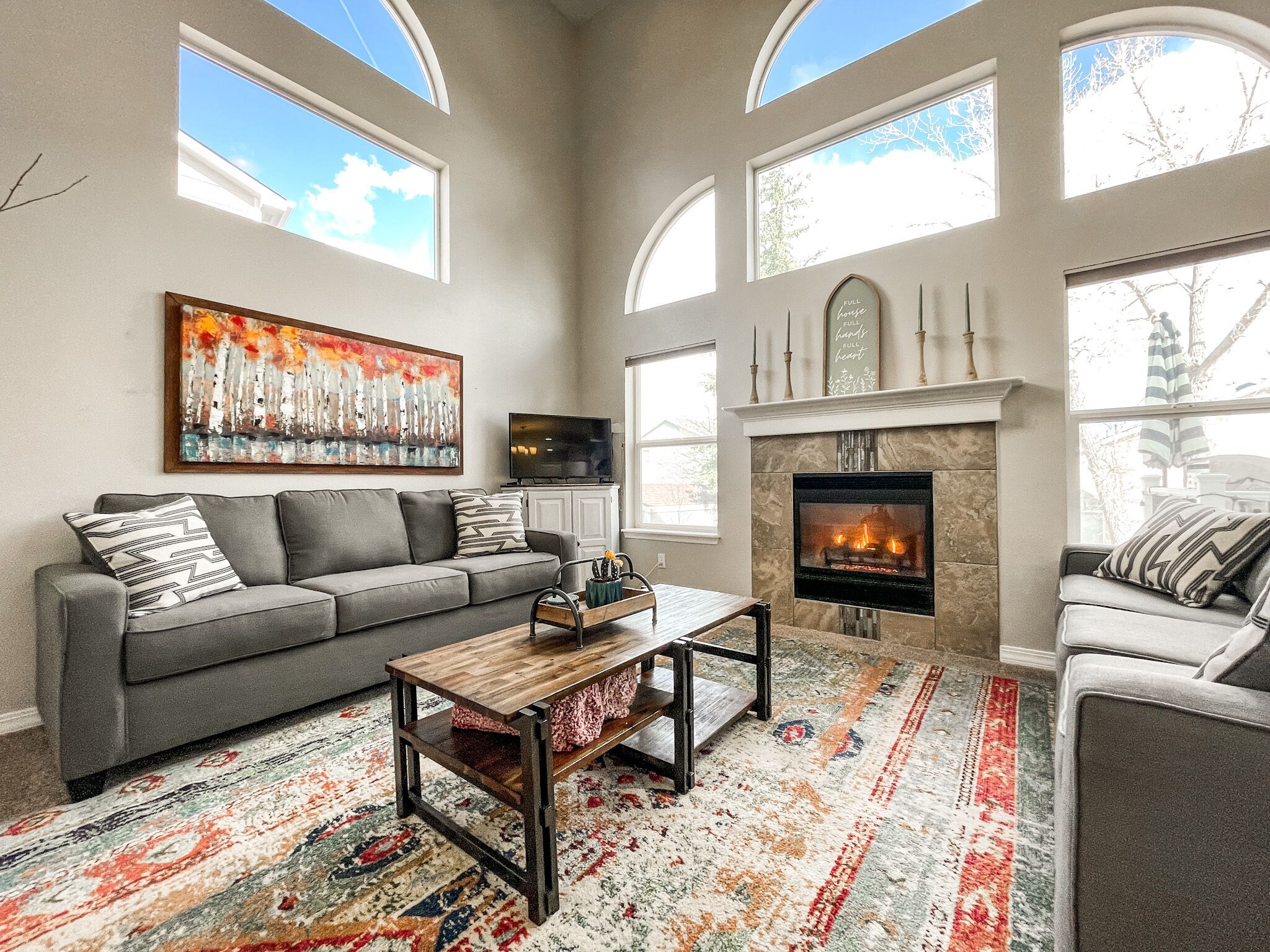 Bear Creek Retreat : mins to trails : central loc