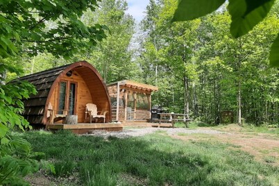 The Escape Pod - No Neighbors!