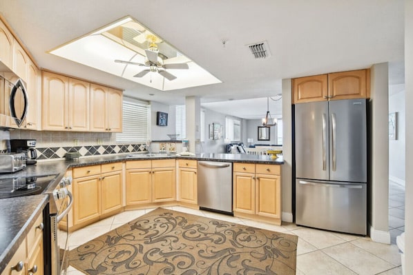 Highchair - Wake Up to Gulf Views|2BR 2BA at Seaview 201| 10% off 7+ days (Madeira Beach)