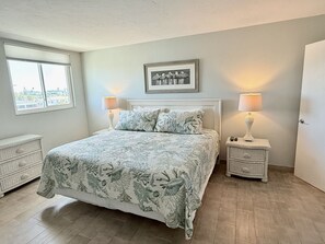 2 soverom, strykejern/-brett, wi-fi (inkludert) og sengetøy