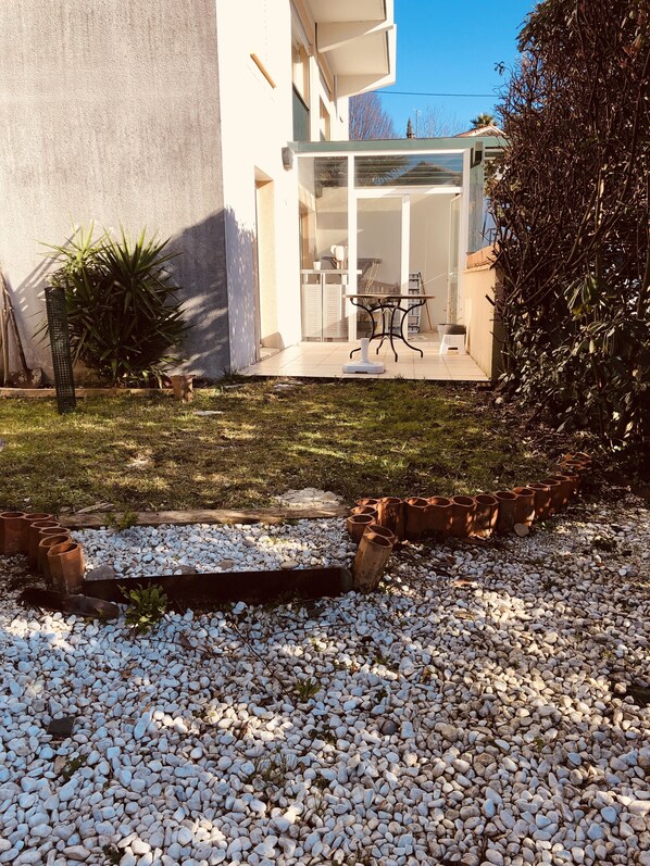 Terrace/patio - A 5mn de la Baie de Txingudi (Hendaye)