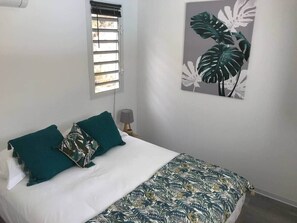 1 Schlafzimmer, Schreibtisch, Bügeleisen/Bügelbrett, kostenloses WLAN