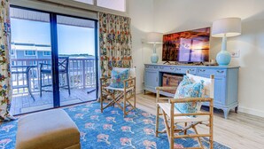 Smart TV - Gulf Views-Pet Friendly (Cedar Key)